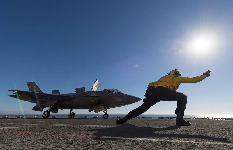 F-35 Bug in $400,000 Pilot Helmets 2 An F-35B prepares for launch