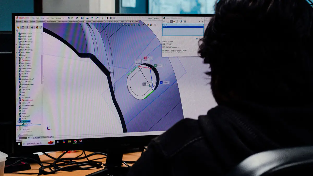Engineering Capabilities 2 Designing-Helmet-with-PC