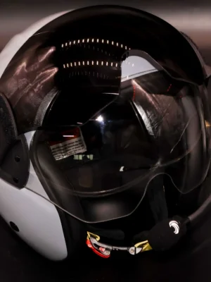 Double-Visor-Angle-View