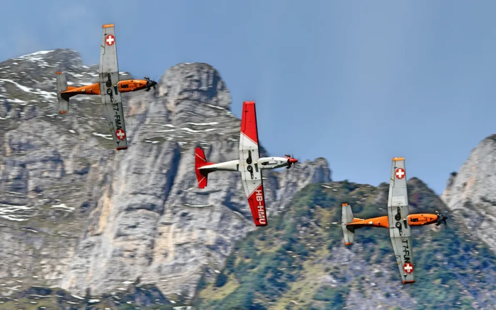 The Swiss Air Knights: SUBITO Team & FMA 4 Flieger Museum Air Show